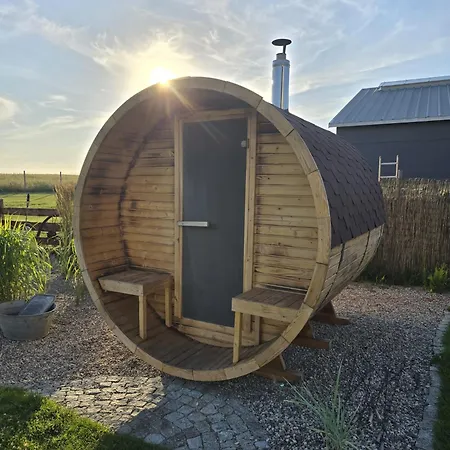 Kaszuby Villagehome Vakantiehuis *