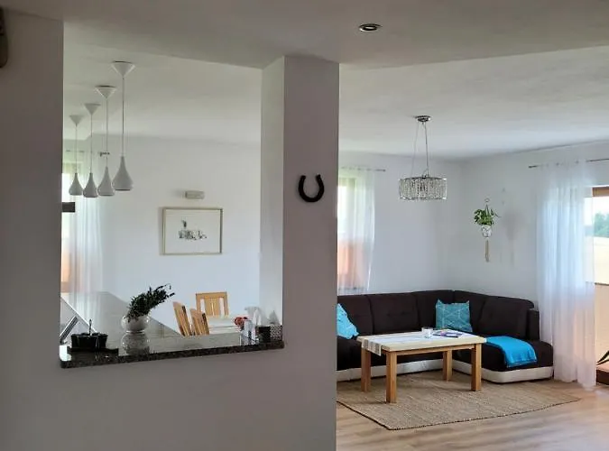 Casa de Férias Kaszuby Villagehome Borzytuchom